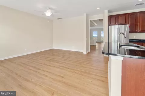 Other - 20652 Sibbald Sq, Ashburn, VA 20147 photo 5 of 9