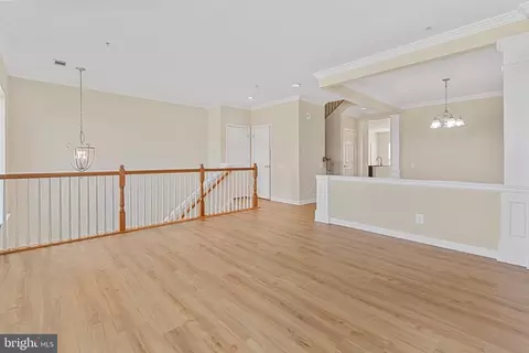 Entry Way - 20652 Sibbald Sq, Ashburn, VA 20147 photo 2 of 3