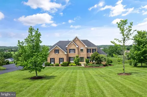 40777 Canongate Dr, Leesburg, VA 20175
