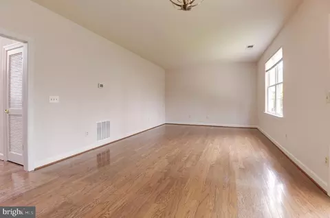 Other - 42983 Bluengrey Ct, Ashburn, VA 20147 photo 8 of 20