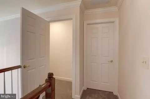Entry Way - 42983 Bluengrey Ct, Ashburn, VA 20147 photo 8 of 8