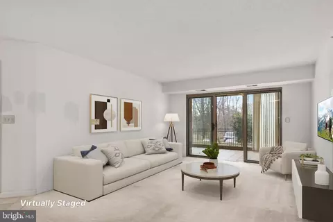 19385 Cypress Ridge Ter #120, Leesburg, VA 20176