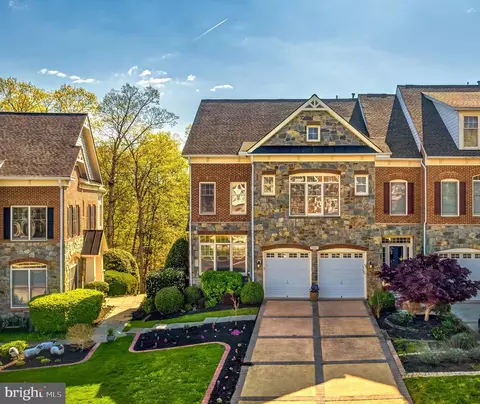 18244 Cypress Point Ter, Leesburg, VA 20176