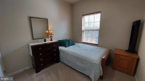 Bedroom - 42415 Bowditch, Brambleton, VA 20148 photo 6 of 6