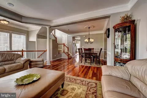 Living - 43139 Crosswind Ter, Broadlands, VA 20148 photo 5 of 12