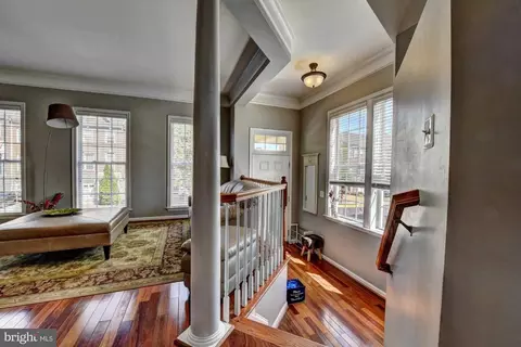 Entry Way - 43139 Crosswind Ter, Broadlands, VA 20148 photo 2 of 4