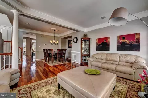 Living - 43139 Crosswind Ter, Broadlands, VA 20148 photo 6 of 12