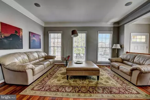 Living - 43139 Crosswind Ter, Broadlands, VA 20148 photo 8 of 12