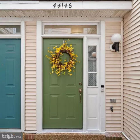 44146 Shady Glen Ter, Ashburn, VA 20147