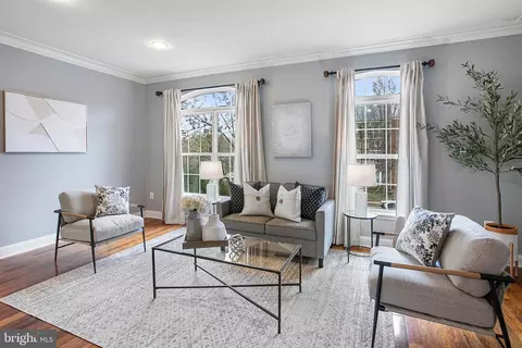 20848 Collingwood Ter, Sterling, VA 20165