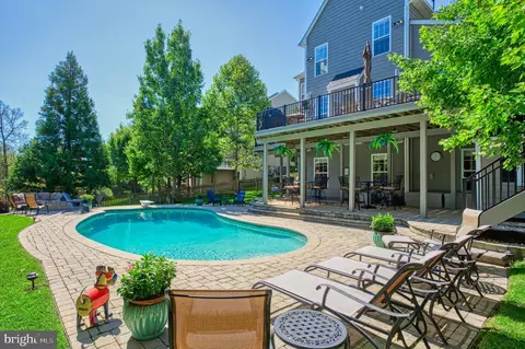 Exterior - 22176 Windy Pine Ct, Broadlands, VA 20148 photo 16 of 23