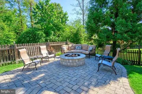 Exterior - 22176 Windy Pine Ct, Broadlands, VA 20148 photo 15 of 23