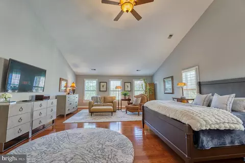 Bedroom - 22176 Windy Pine Ct, Broadlands, VA 20148 photo 2 of 8