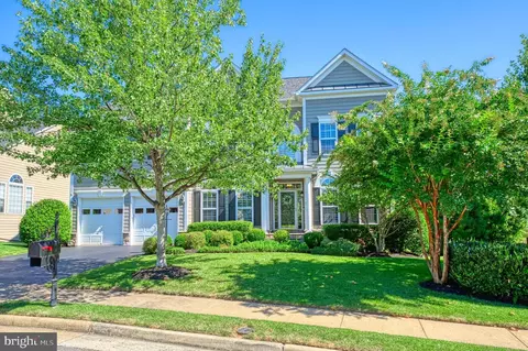Exterior - 22176 Windy Pine Ct, Broadlands, VA 20148 photo 4 of 23