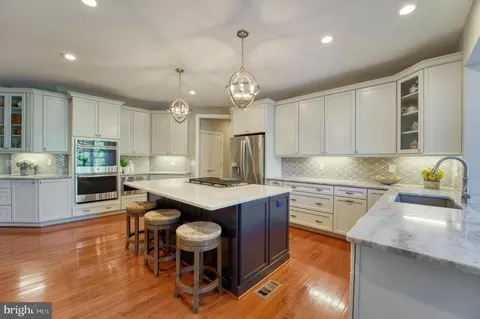 Kitchen - 22176 Windy Pine Ct, Broadlands, VA 20148 photo 1 of 9