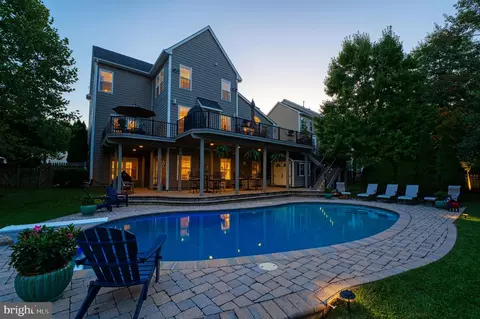Exterior - 22176 Windy Pine Ct, Broadlands, VA 20148 photo 12 of 23