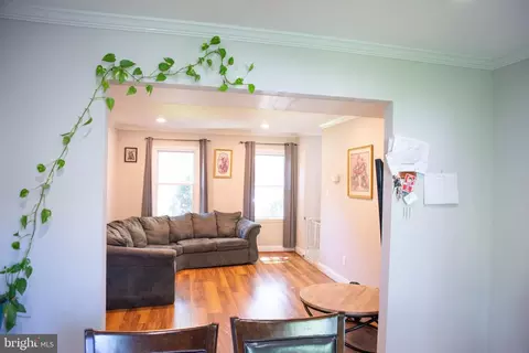 1074 Tottenham Ct, Sterling, VA 20164 photo 5