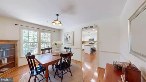 Dining - 206 Environs Rd, Sterling, VA 20165 photo 2 of 6