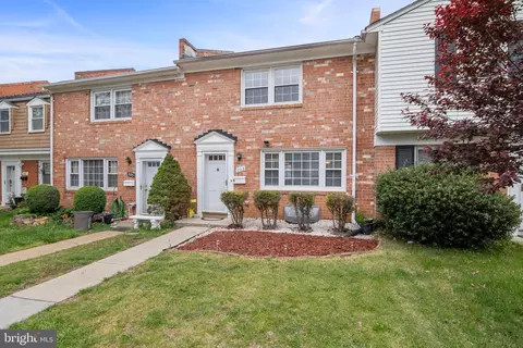 203 Shenandoah St SE, Leesburg, VA 20175