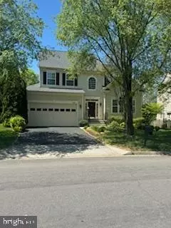 42880 Ridgeway Dr, Broadlands, VA 20148
