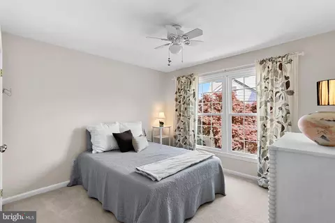 Bedroom - 57 Whittingham Cir, Sterling, VA 20165 photo 14 of 17