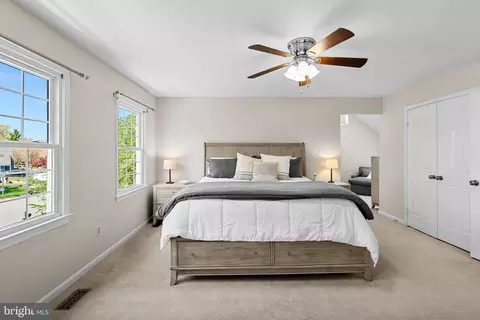 Bedroom - 57 Whittingham Cir, Sterling, VA 20165 photo 5 of 17