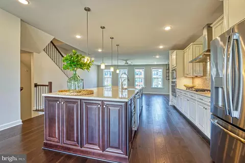 Other - 22352 Exe Sq, Ashburn, VA 20148 photo 1 of 15