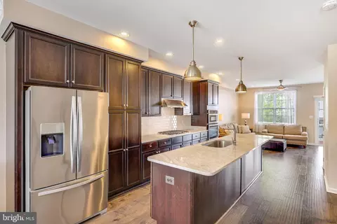 43164 Whelplehill Ter, Ashburn, VA 20148
