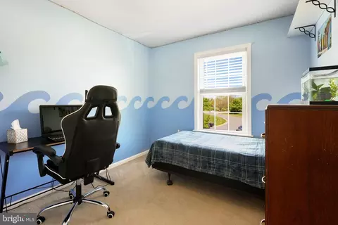 Bedroom - 44003 Florence Ter, Ashburn, VA 20147 photo 1 of 4