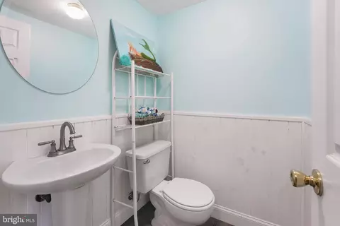 Bath - 44003 Florence Ter, Ashburn, VA 20147 photo 5 of 5