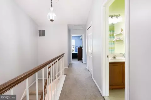 Entry Way - 44003 Florence Ter, Ashburn, VA 20147 photo 4 of 4