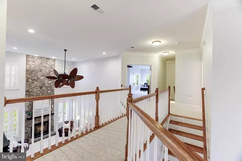 Entry Way - 43897 Arborvitae Dr, Ashburn, VA 20147 photo 6 of 6