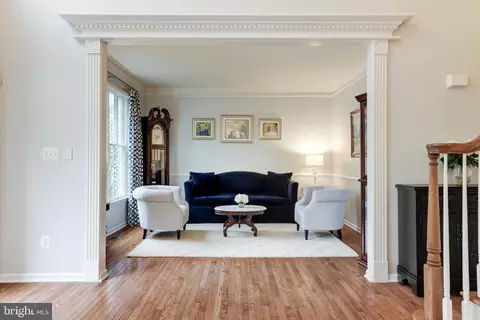 Living - 43897 Arborvitae Dr, Ashburn, VA 20147 photo 1 of 16