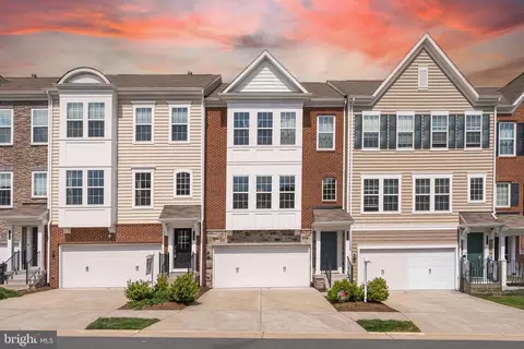 Exterior - 19932 Abram Ter, Ashburn, VA 20147 photo 4 of 13