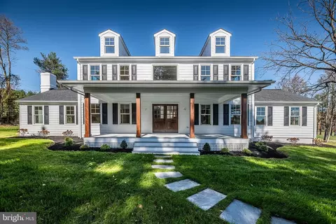 37210 Koerner Ln, Hillsboro, VA 20132