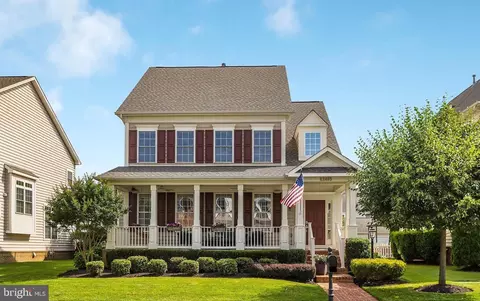 42485 Spring Splendor Dr, Brambleton, VA 20148