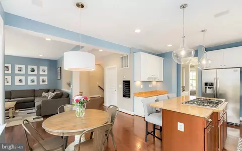 Dining - 42485 Spring Splendor Dr, Brambleton, VA 20148 photo 4 of 5