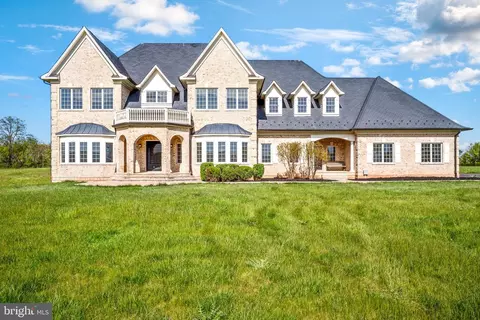 15028 Merritt Farm Ln, Leesburg, VA 20176