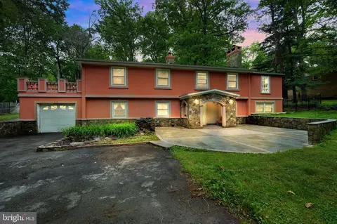 41295 Red Hill Rd, Leesburg, VA 20175