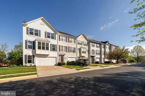 43784 Grovemont Ter, Ashburn, VA 20147