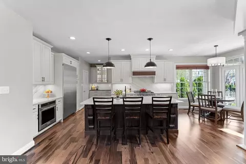 Kitchen - 22757 Highcrest Cir, Brambleton, VA 20148 photo 2 of 9