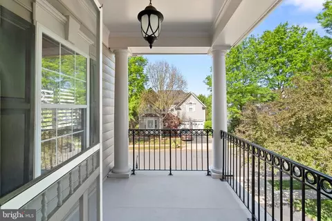 Exterior - 22757 Highcrest Cir, Brambleton, VA 20148 photo 7 of 15