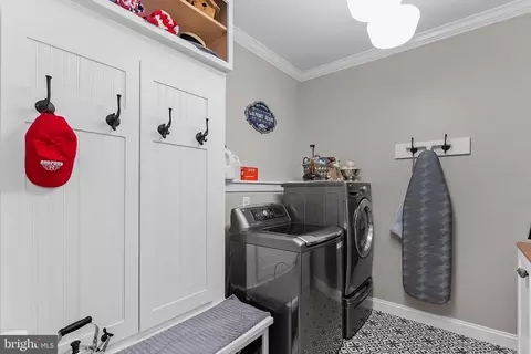 Other - 22757 Highcrest Cir, Brambleton, VA 20148 photo 5 of 8