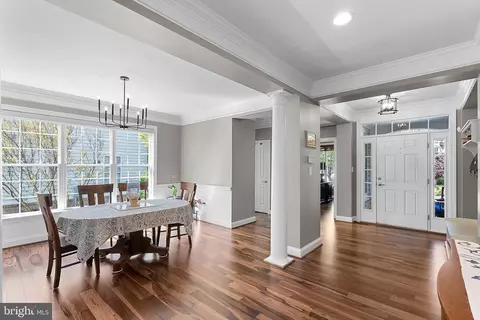 Dining - 22757 Highcrest Cir, Brambleton, VA 20148 photo 2 of 5