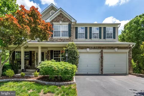 418 E Loudoun Valley Dr, Purcellville, VA 20132