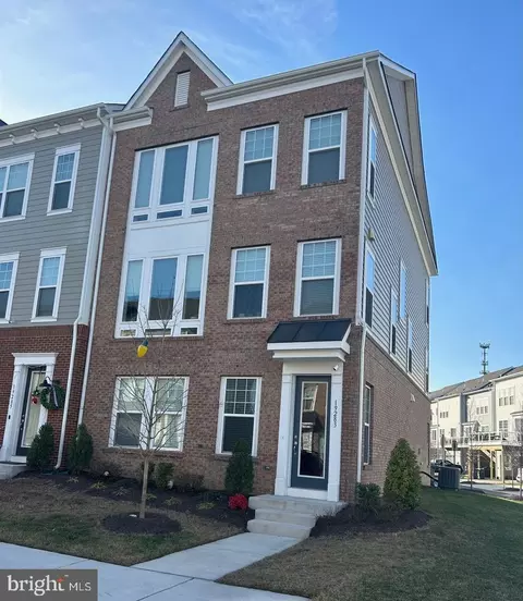 19283 Brookwater Ter, Leesburg, VA 20175