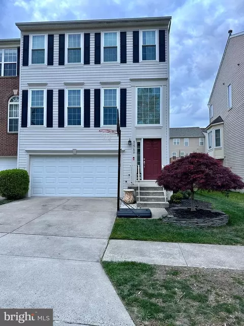 42750 Shaler St, Chantilly, VA 20152