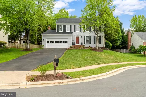 20764 Dewberry Ct, Ashburn, VA 20147