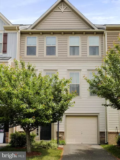 22168 Napier Ter, Broadlands, VA 20148