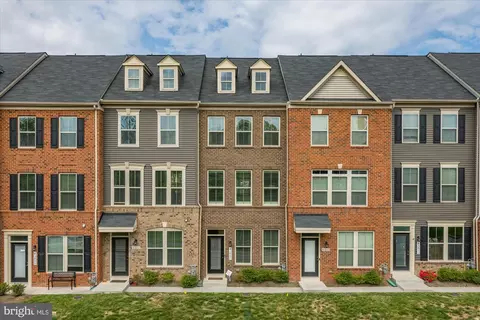43807 Stubble Corner Sq, Ashburn, VA 20147